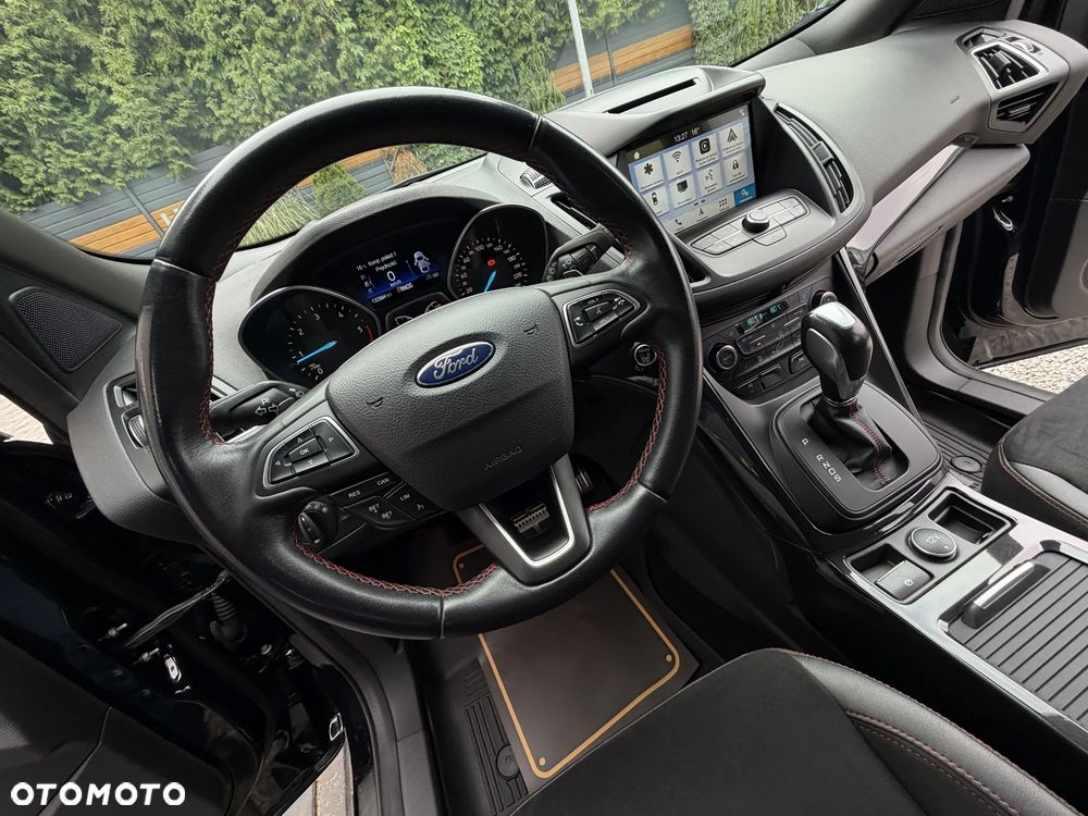 Ford Kuga 2.0 TDCi FWD ST-Line - 30