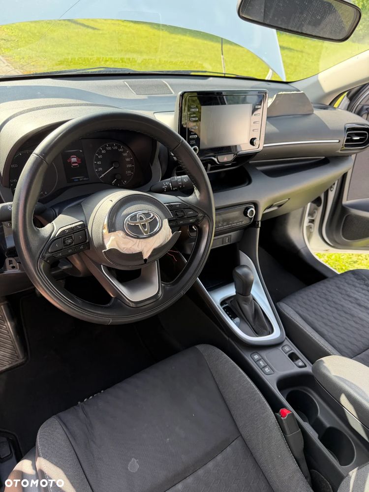 Toyota Yaris Hybrid 1.5 Active - 32