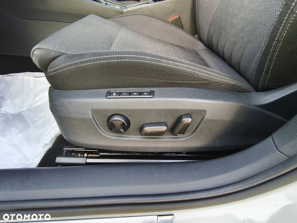 Skoda Octavia - 25