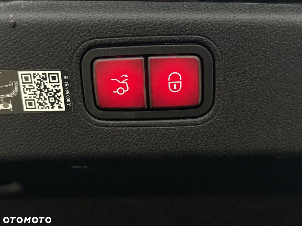 Mercedes-Benz CLS - 23