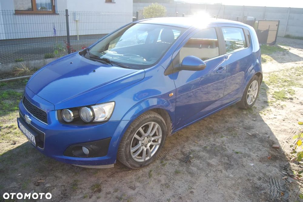 Chevrolet Aveo - 5