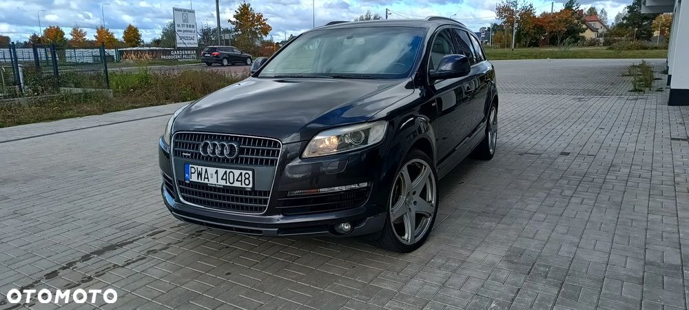 Audi Q7 - 11