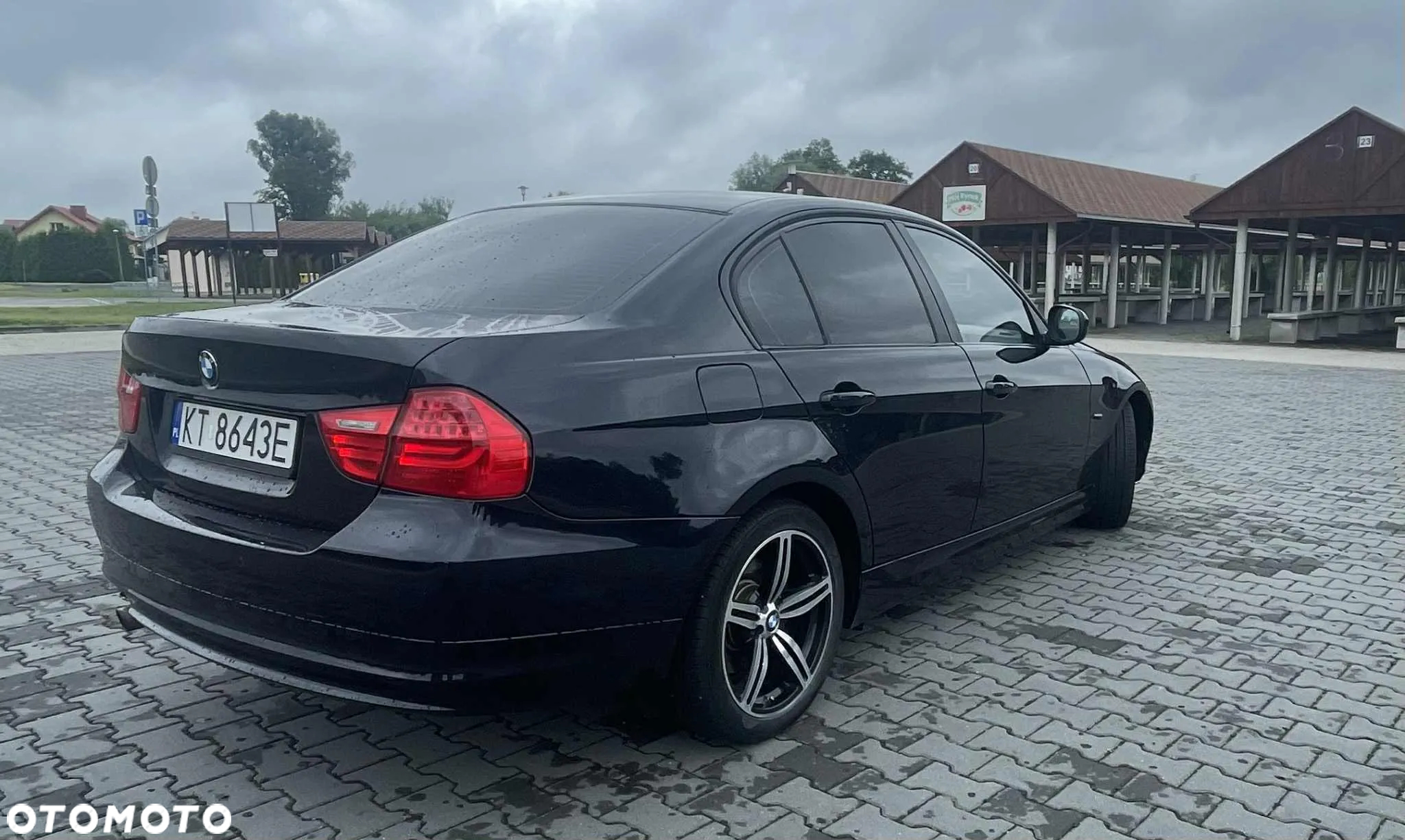 BMW Seria 3 318i - 8