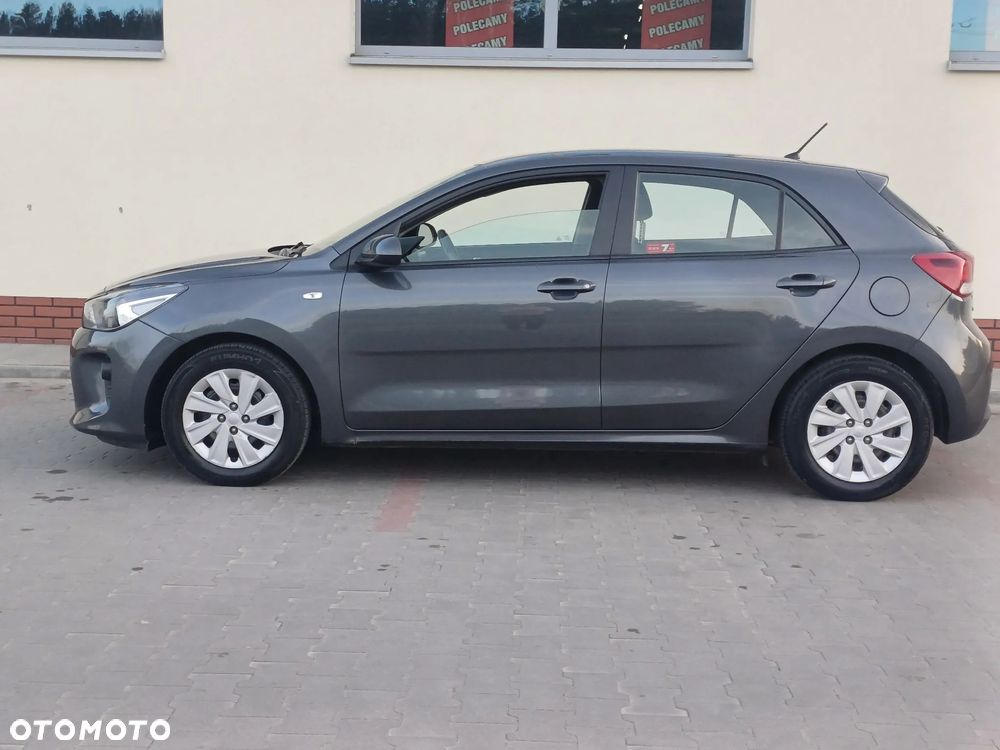 Kia Rio 1.2 Business Line - 13