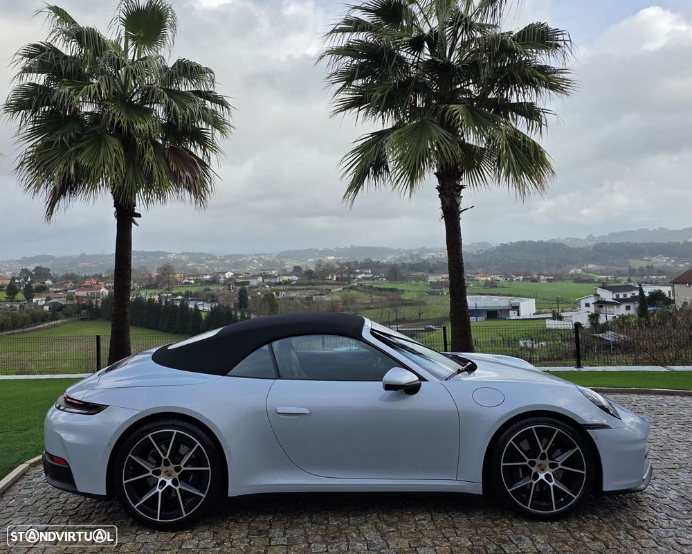 Porsche 911 (992) Carrera - 16