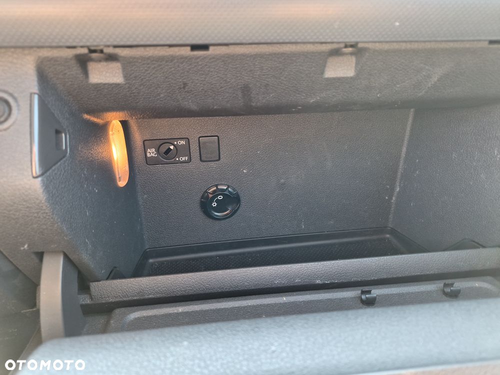 Volkswagen Caddy Comfortline - 21