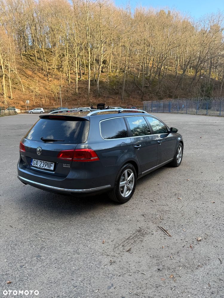 Volkswagen Passat 2.0 TDI BlueMotion Technology Comfortline - 8