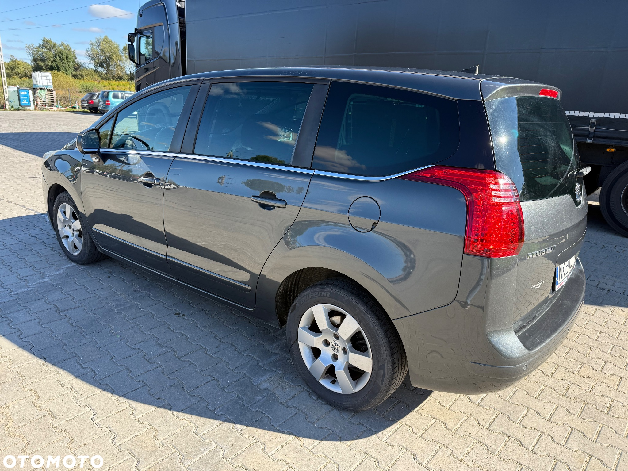 Peugeot 5008 1.6 Active 7os - 6