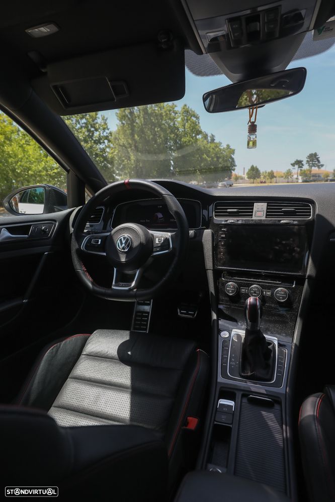 VW Golf 2.0 TSI GTi TCR DSG - 18