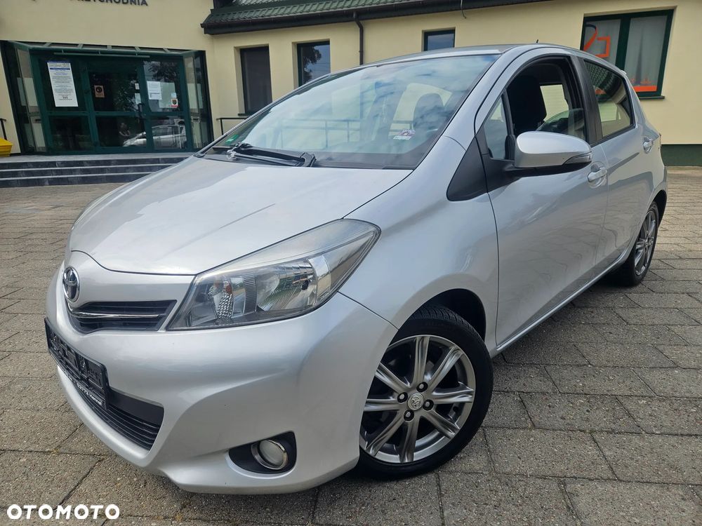 Toyota Yaris - 1