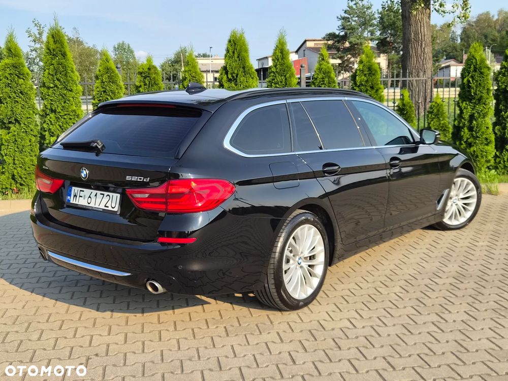BMW Seria 5 520d xDrive Luxury Line sport - 4