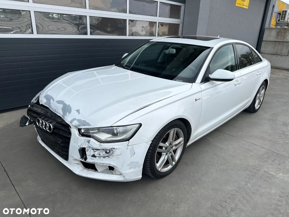 Audi A6 Avant 2012 photo 3