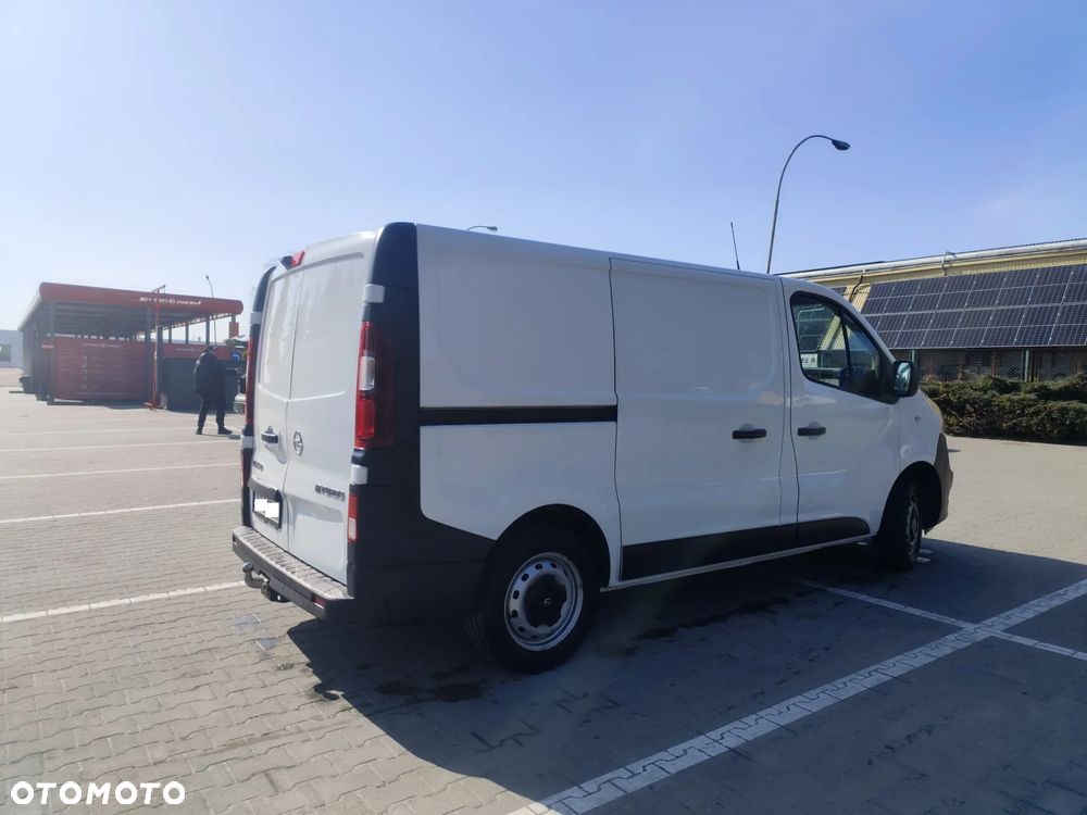 Opel VIVARO - 10