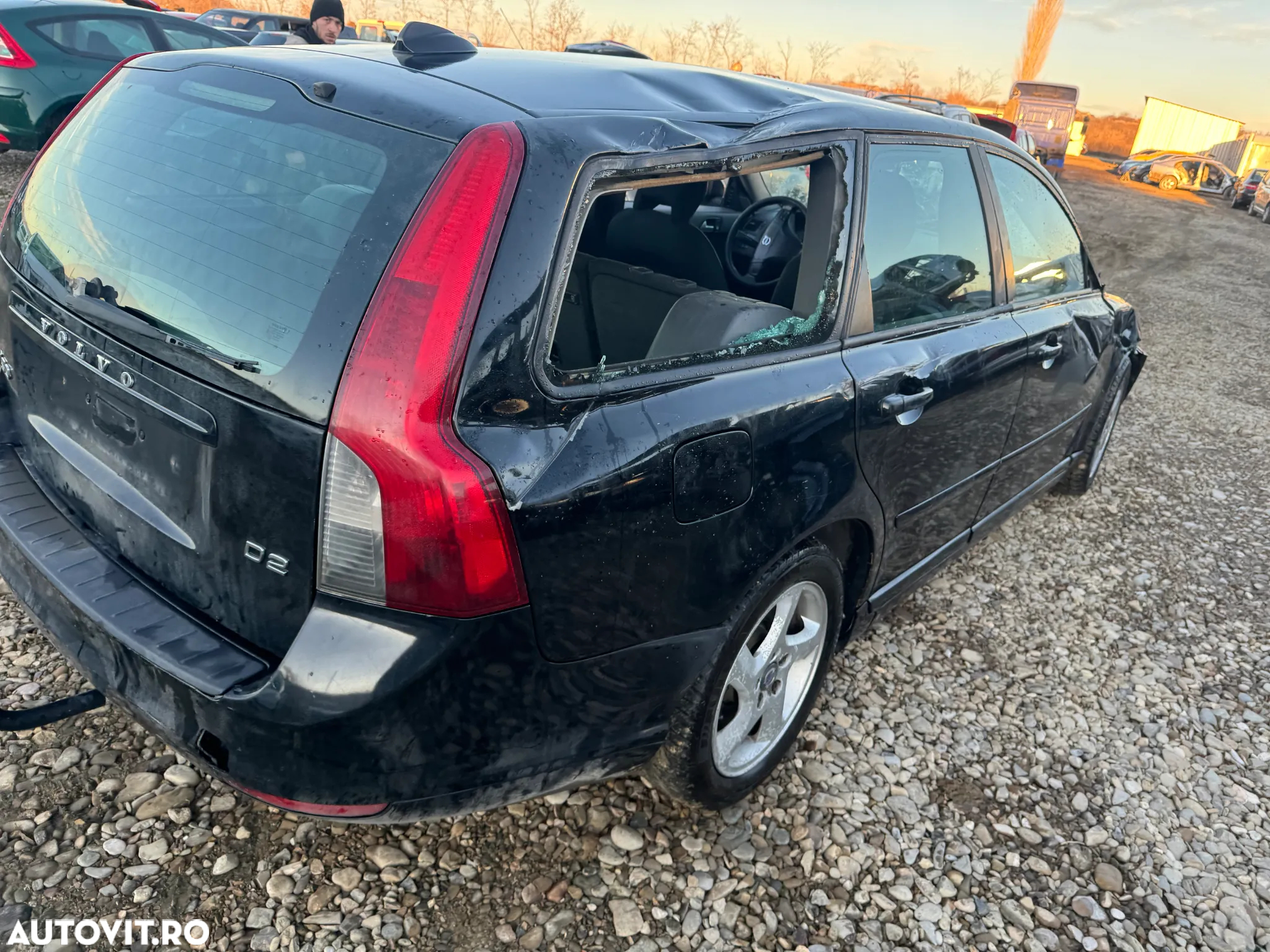 Dezmembram Volvo V50 an fabr 2011 1.6 e5 - 3