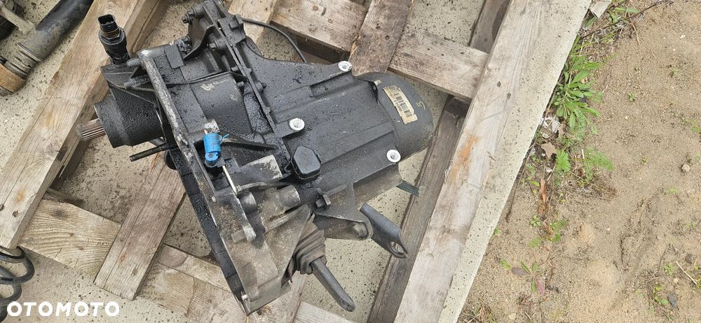 Skrzynia biegów Renault Clio II 1,2 16V 2001r 5-bieg manual JB1997 - 2