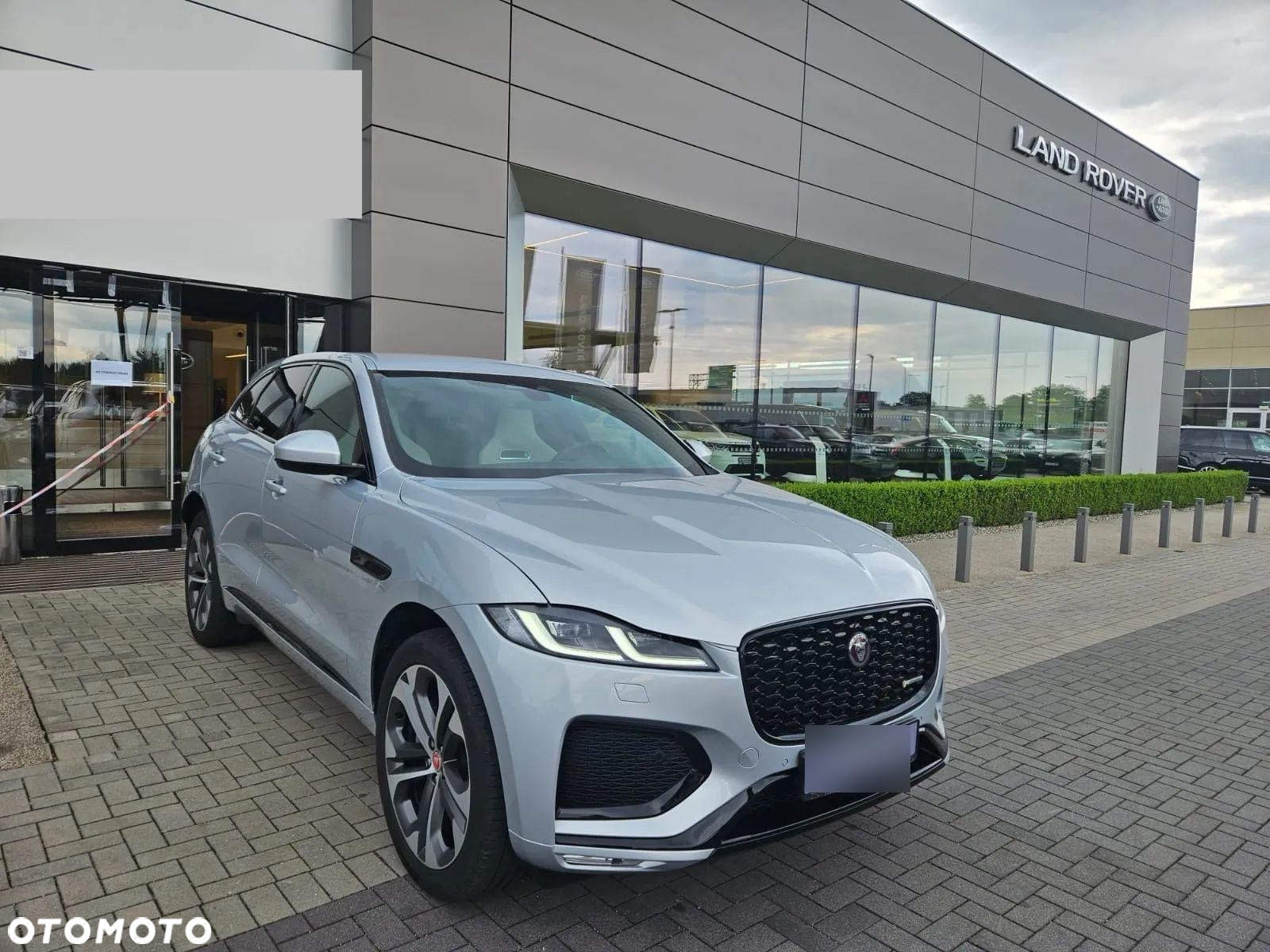 Jaguar F-Pace 2.0 P250 mHEV AWD R-Dynamic HSE - 11