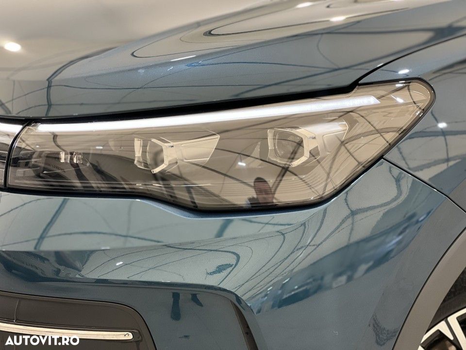 Volkswagen Tiguan - 38