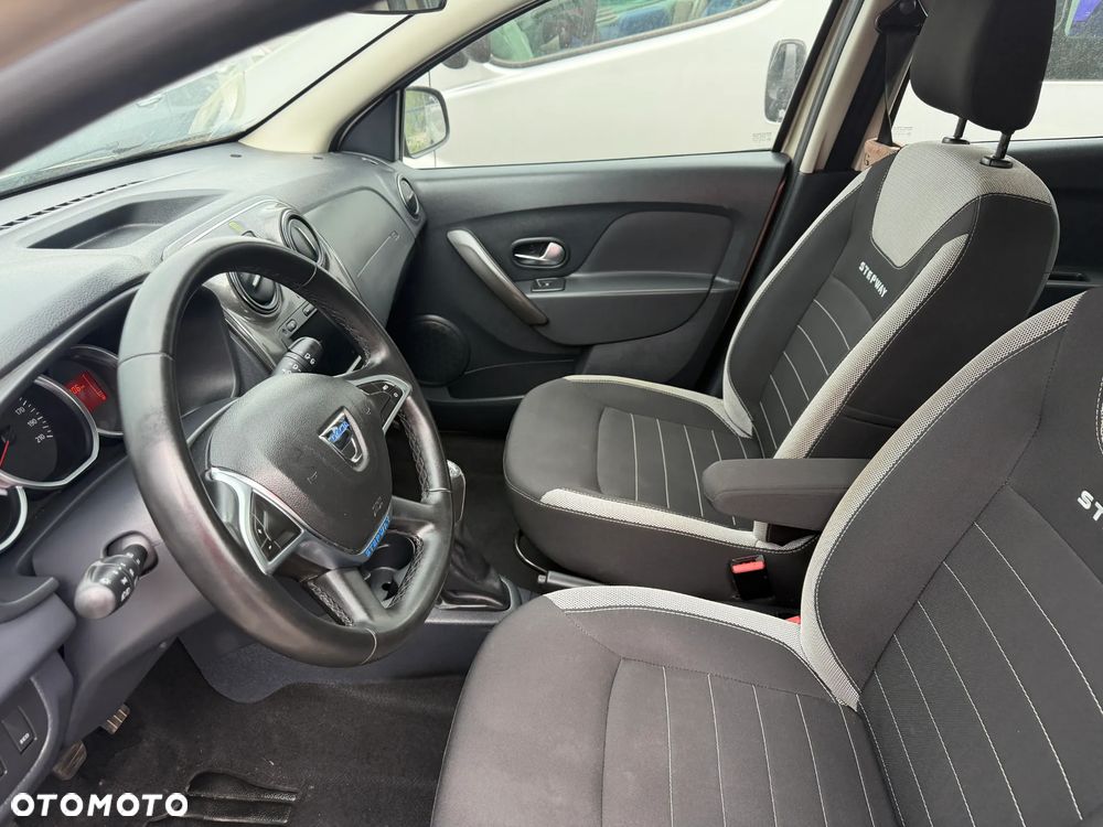 Dacia Sandero Stepway 0.9 TCe Laureate S&S - 14