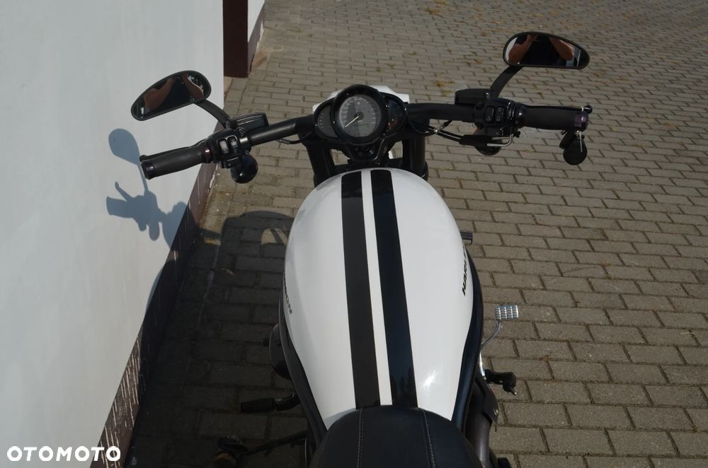 Harley-Davidson V-Rod Night Rod - 13