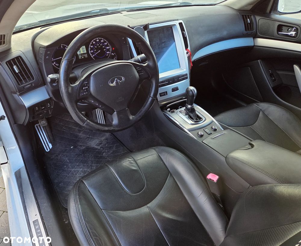 Infiniti G G37 - 7