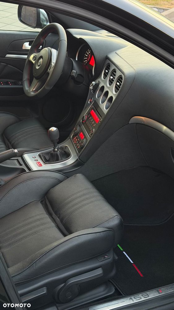 Alfa Romeo 159 1.9 JTDM 16V DPF ti - 8