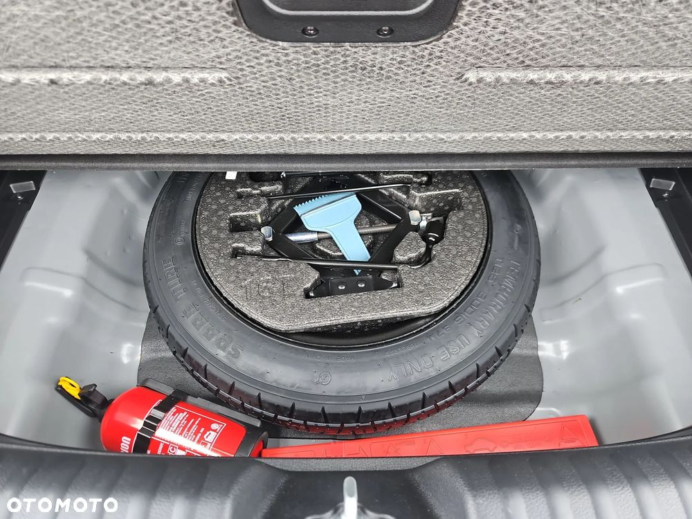 Kia XCeed 1.6 T-GDI Tribute DCT - 20