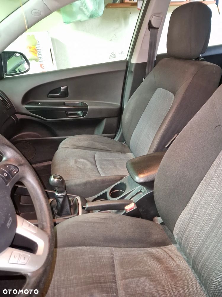 Kia Ceed 1.6 Crdi S - 11