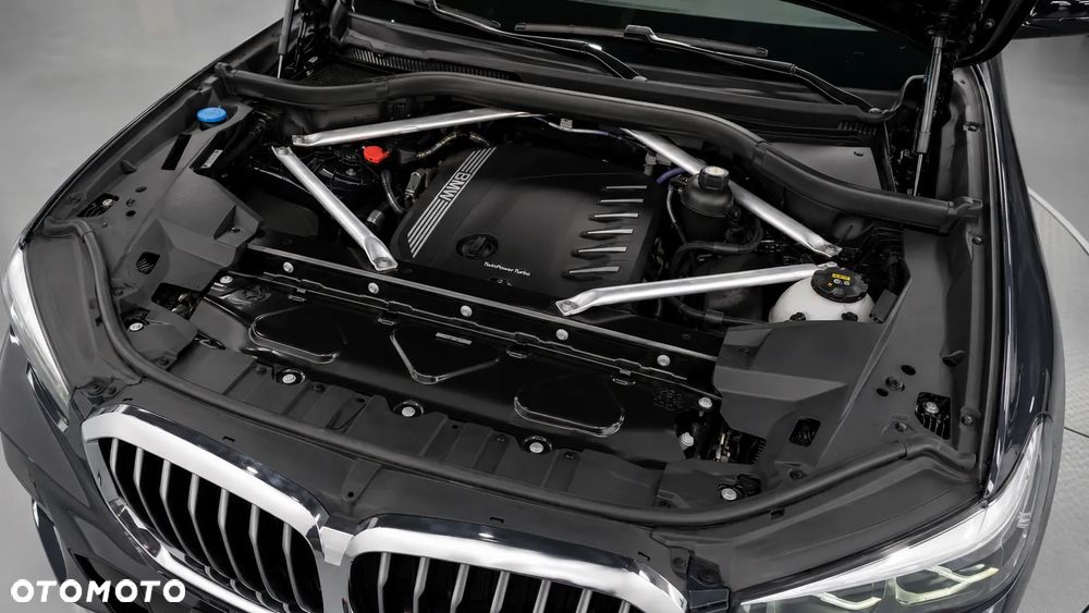 BMW X5 xDrive30d - 13