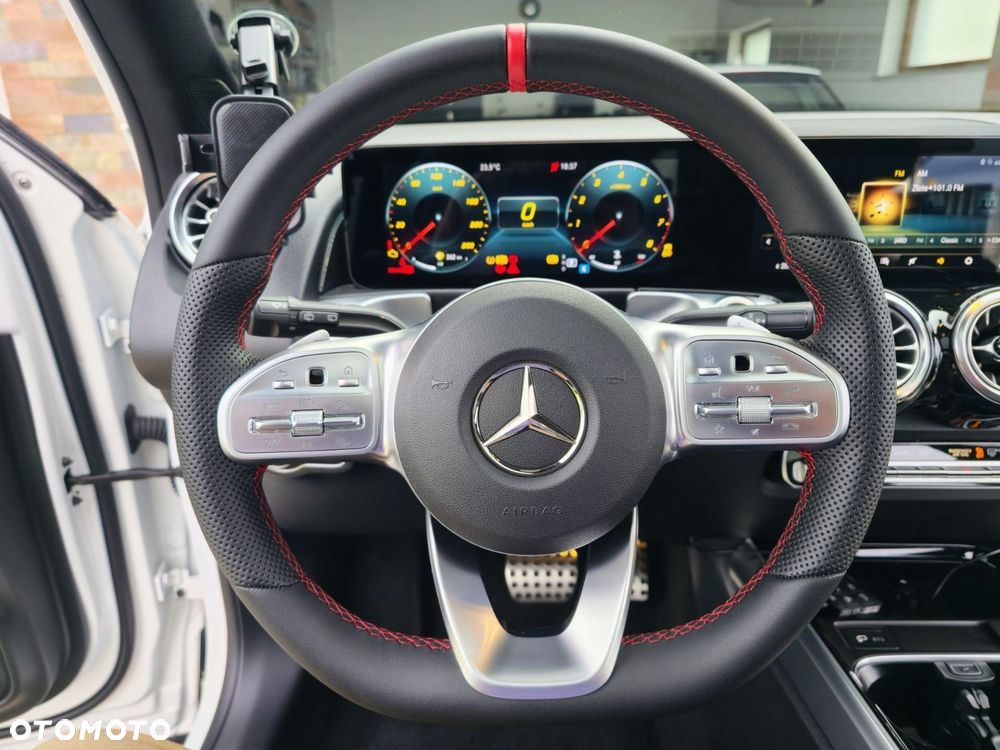 Mercedes-Benz GLB 2022