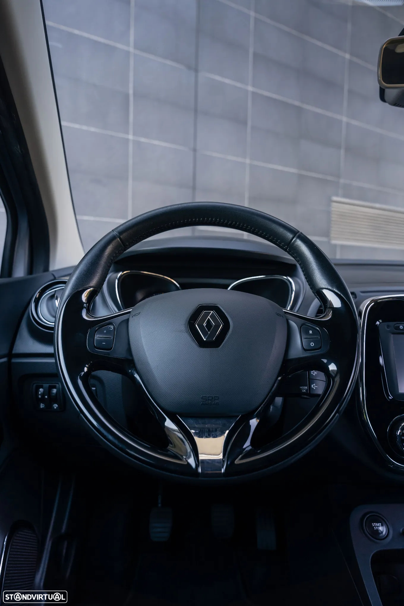 Renault Captur 0.9 TCE Exclusive - 9
