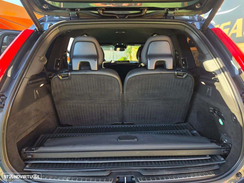 Volvo XC 90 T8 AWD Recharge Geartronic RDesign - 30