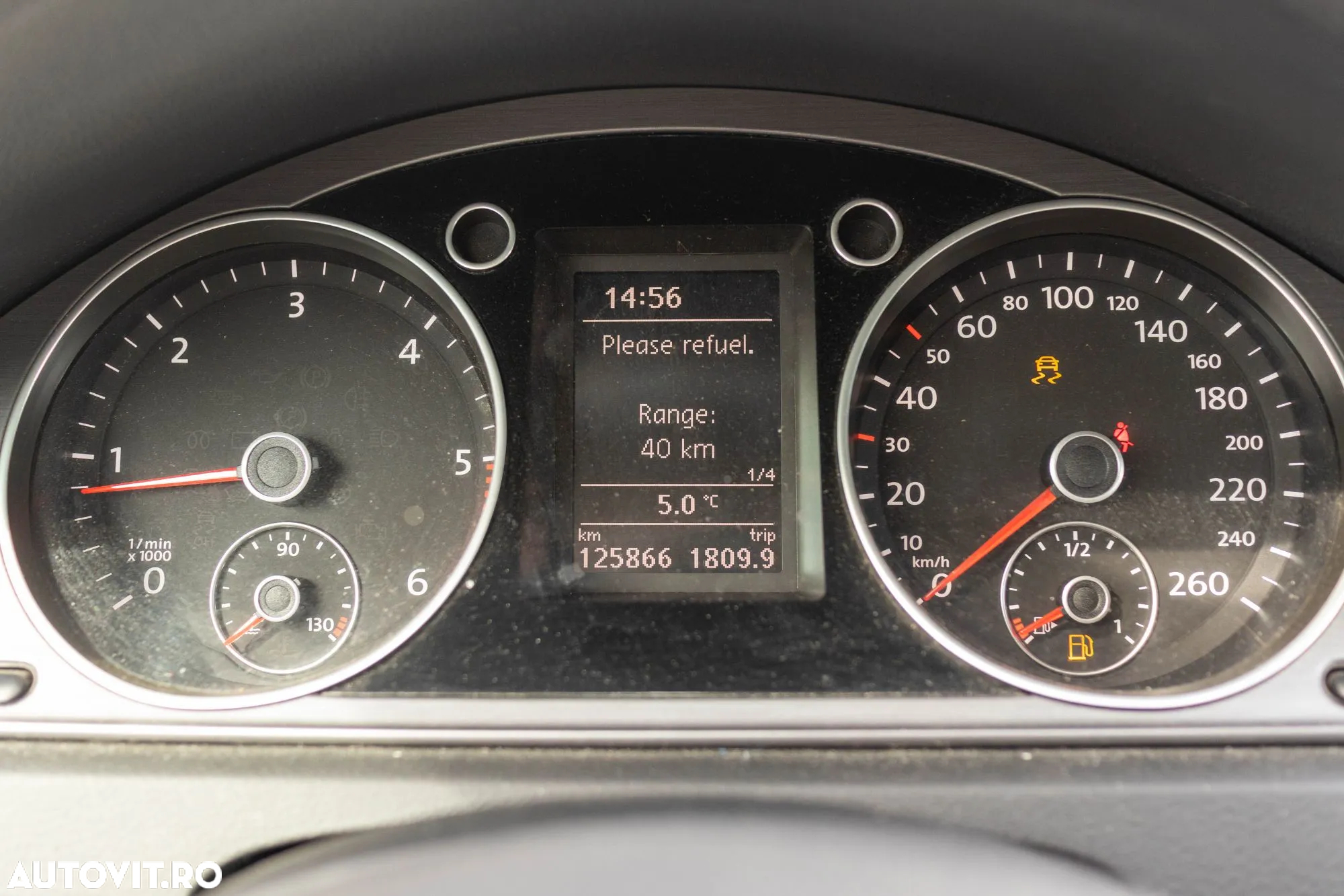 Volkswagen Passat 1.6 TDI BlueMotion Technology Comfortline - 5
