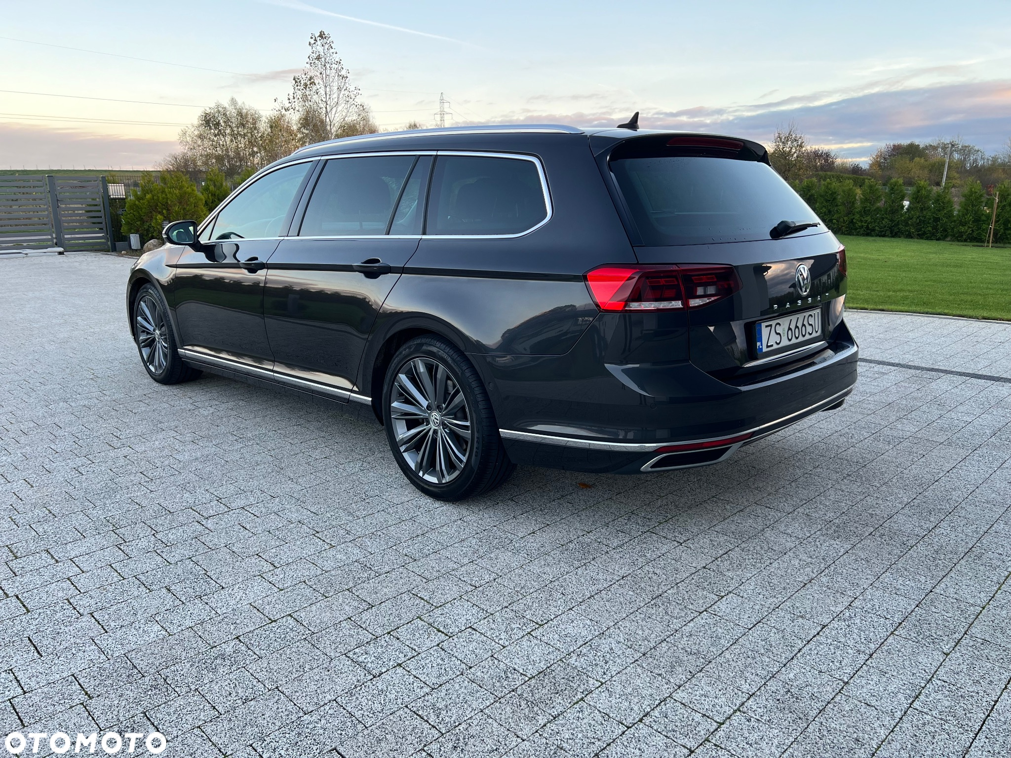 Volkswagen Passat 2.0 TDI BMT Highline DSG7 - 3