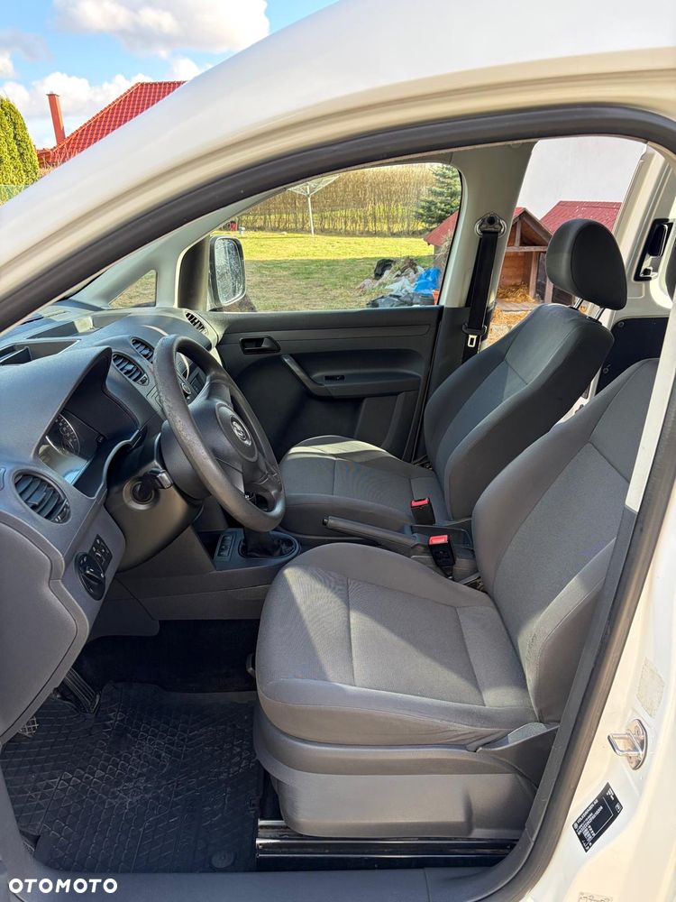 Volkswagen Caddy Comfortline - 12