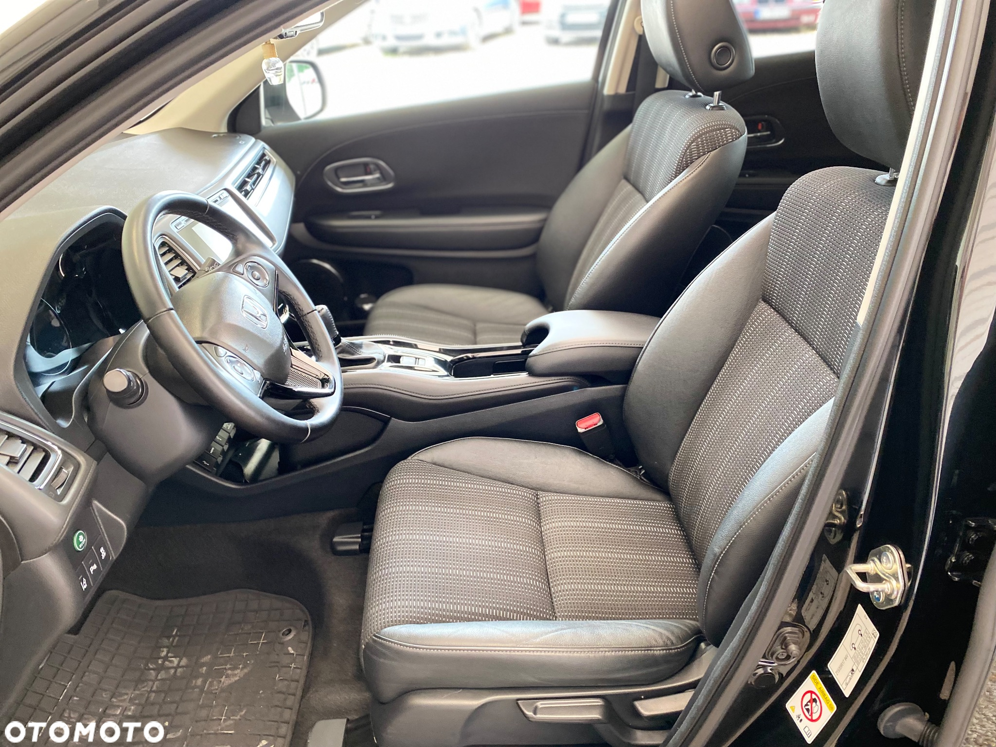 Honda HR-V 1.5 Executive (ADAS) - 9