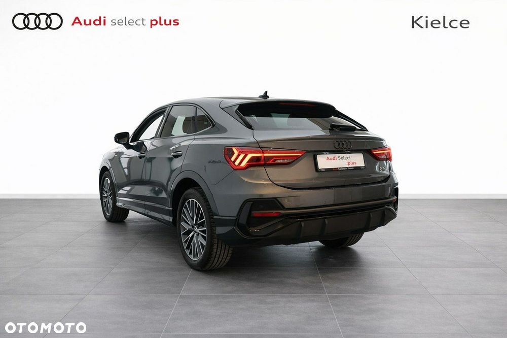 Audi Q3 Sportback - 3