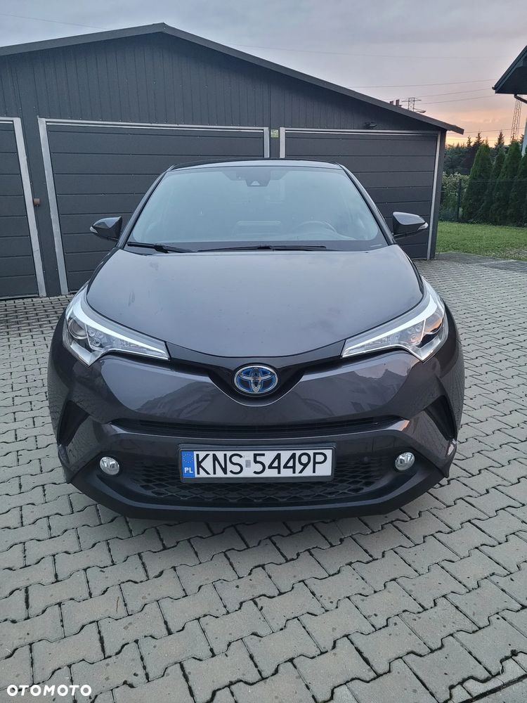 Toyota C-HR 1.8 Hybrid Prestige - 2