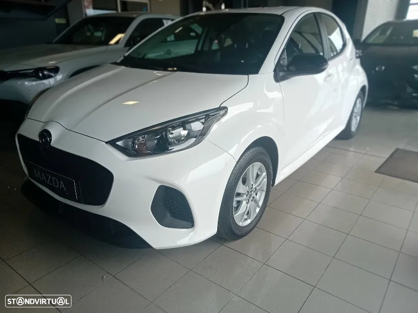 Mazda 2 1.5 L Hybrid VVT-i Centre-Line - 2