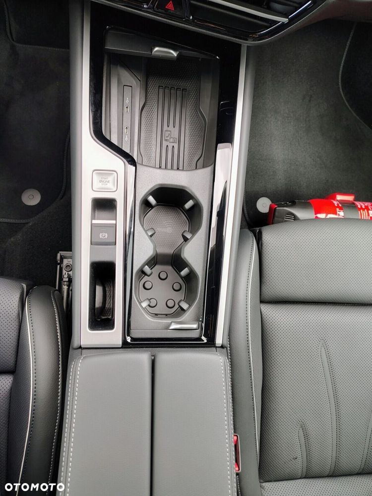 Volkswagen Passat 1.5 TSI EVO Elegance DSG - 23