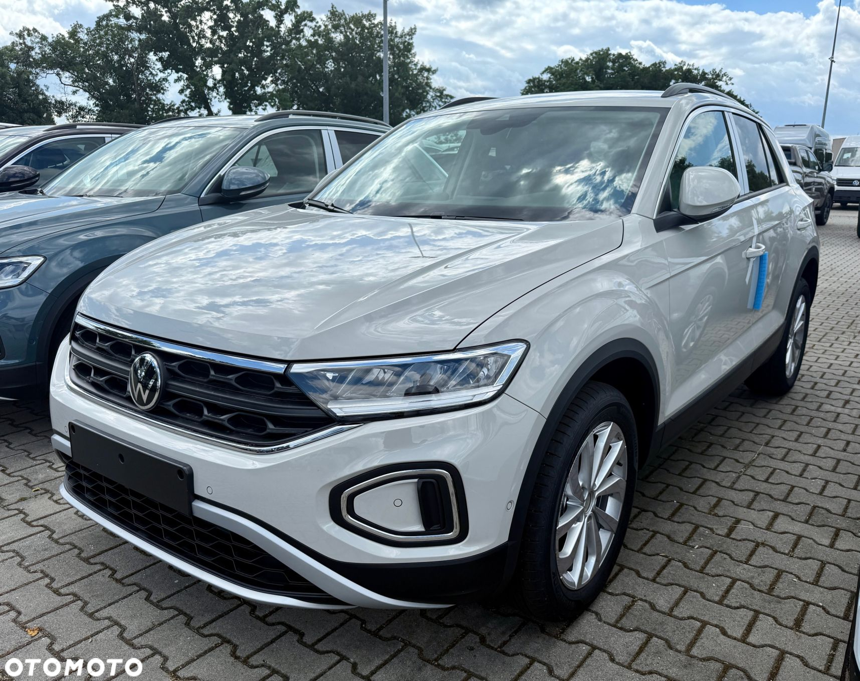 Volkswagen T-Roc 1.5 TSI Life Plus - 2