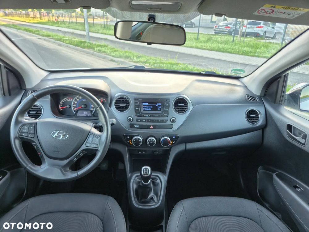 Hyundai i10 1.2 Trend - 21