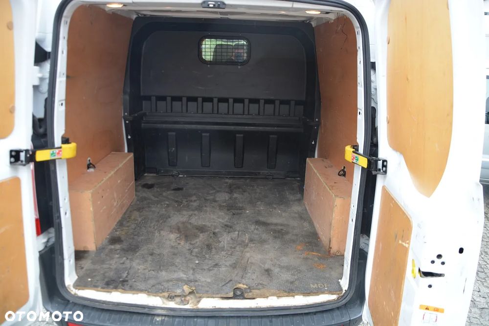 Ford Transit Custom - 3