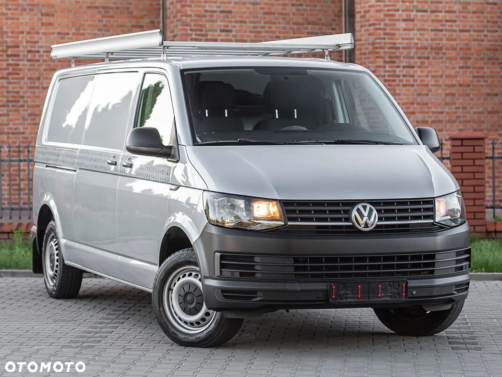 Volkswagen Transporter - 9