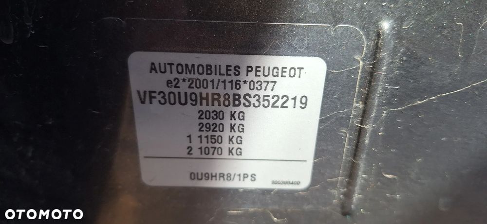 Peugeot 3008 1.6 e-HDi Active S&S - 18
