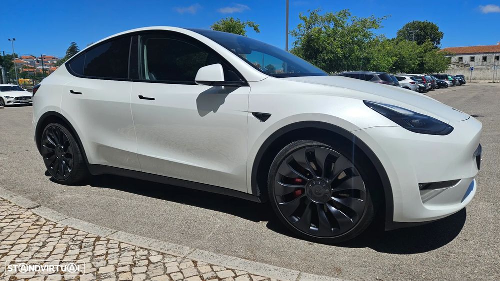 Tesla Model Y Performance Tração Integral - 3