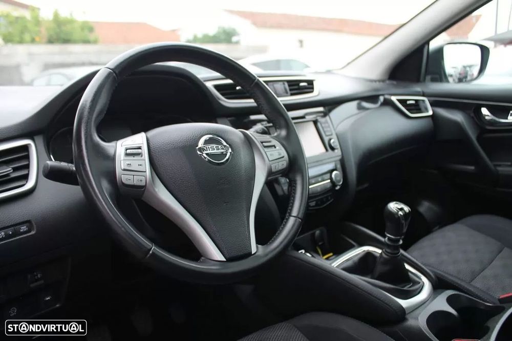 Nissan Qashqai 1.5 dCi N-Connecta - 14