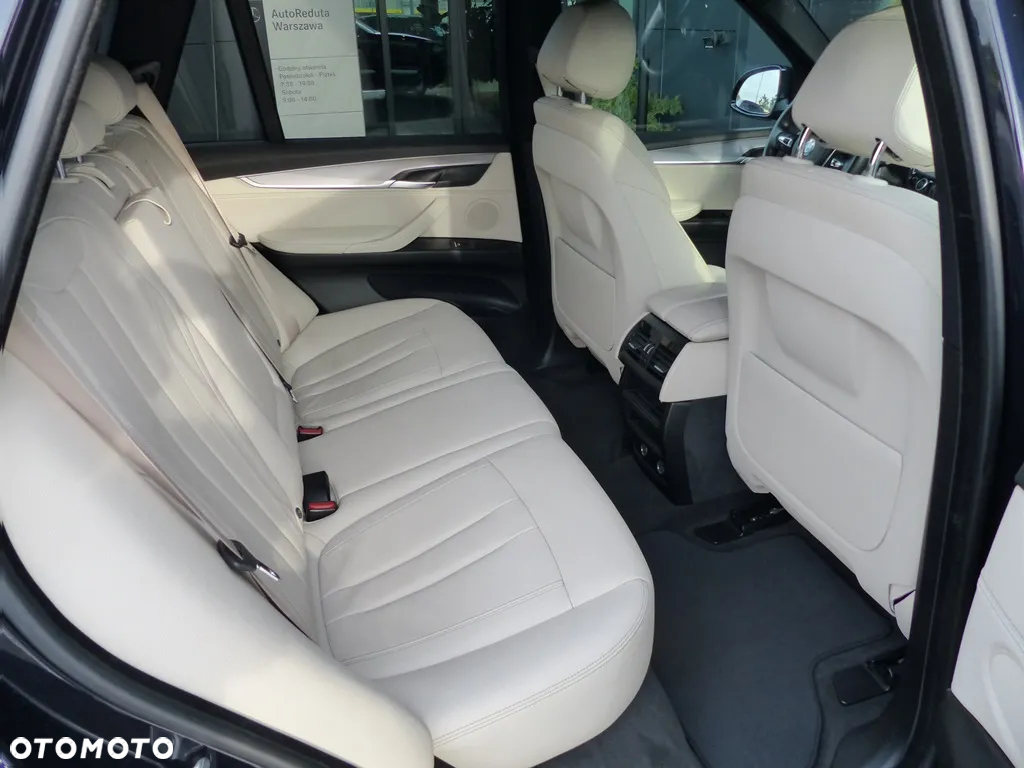 BMW X5 xDrive25d - 13