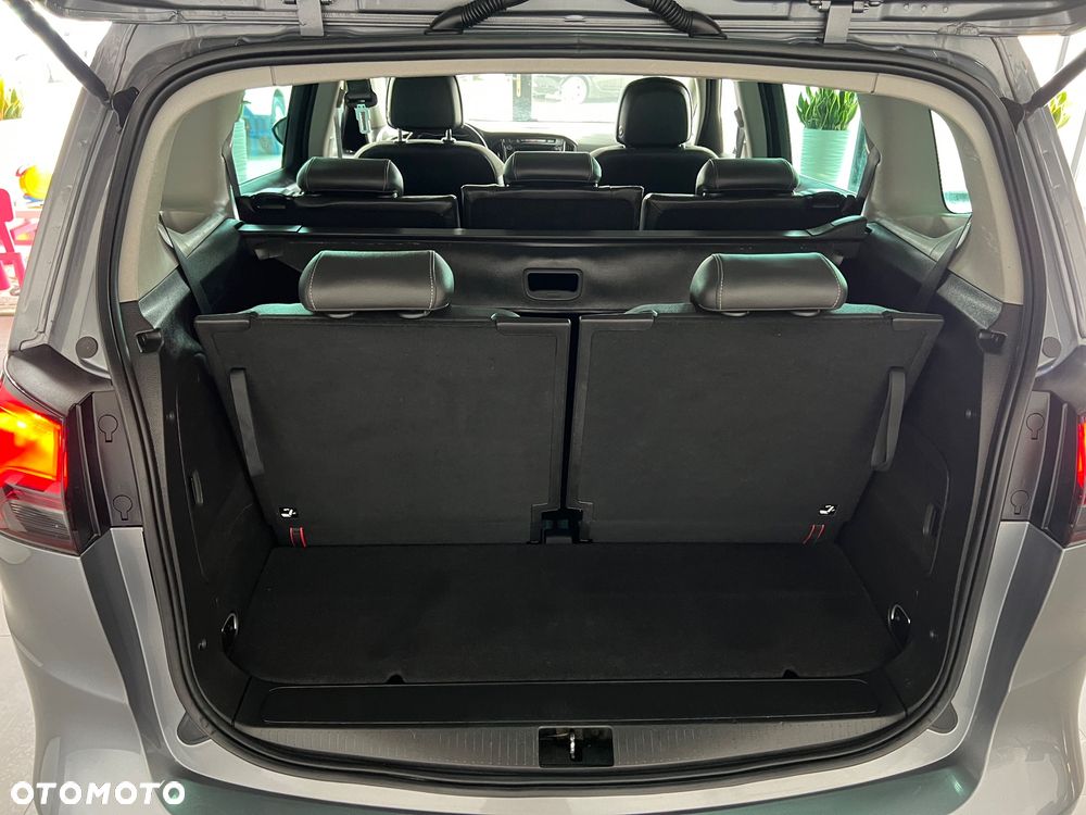 Opel Zafira - 27