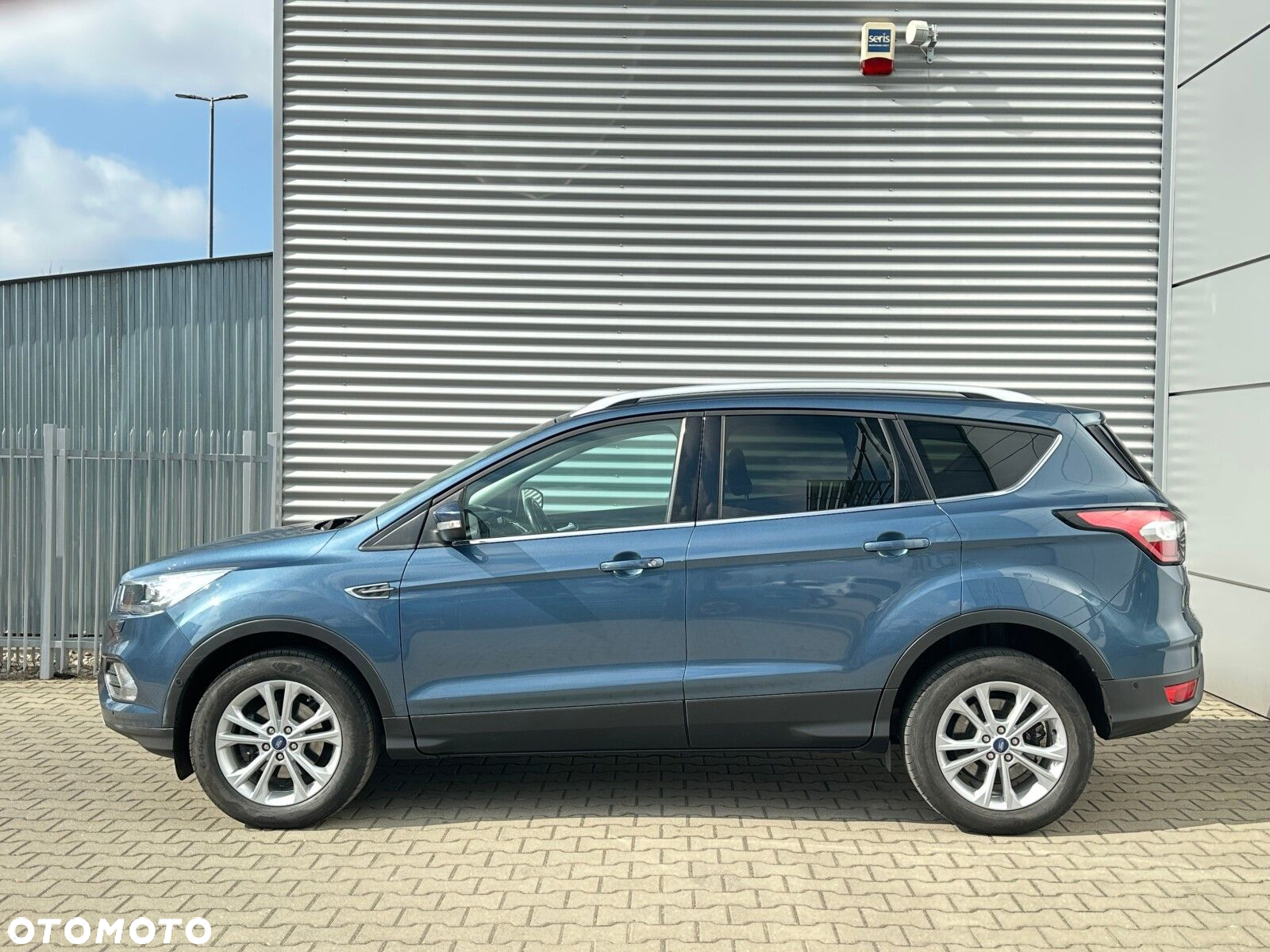Ford Kuga 1.5 EcoBoost FWD Titanium ASS GPF - 4