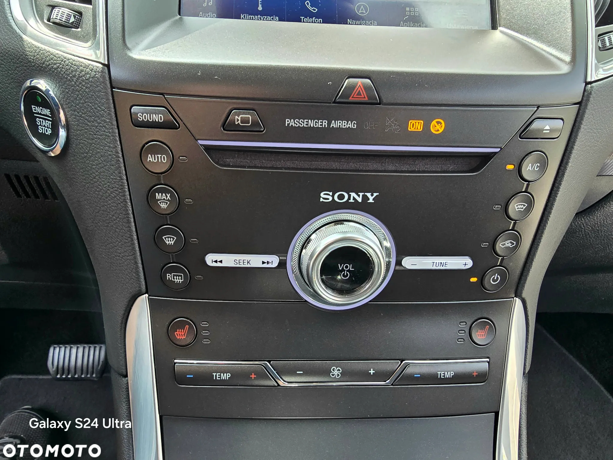 Ford S-Max 2.0 EcoBlue Titanium - 24